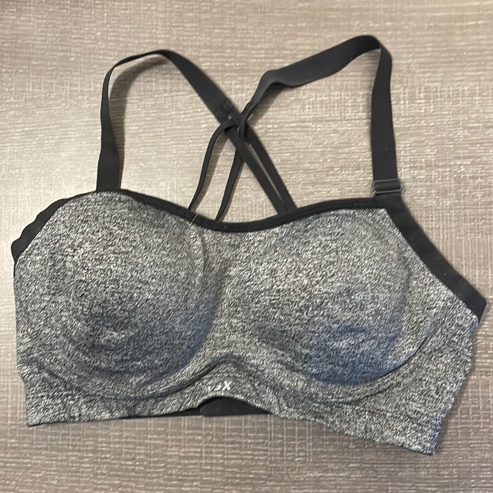 Victoria’s Secret VSX Sport adjustable sports bra 34DD or 36D heather gray grey